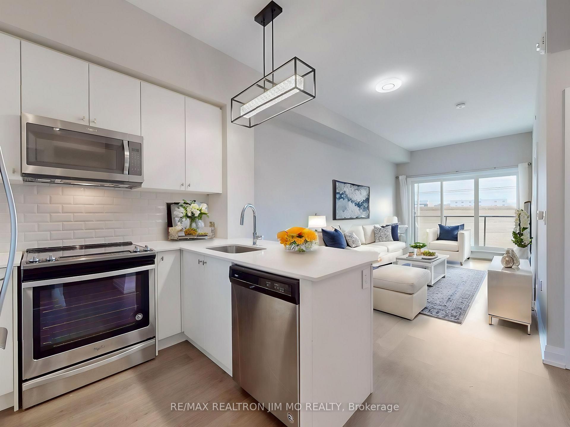 Photo 16 of Unit 416, 555 William Graham Drive, Aurora, Rural Aurora — HOMEH