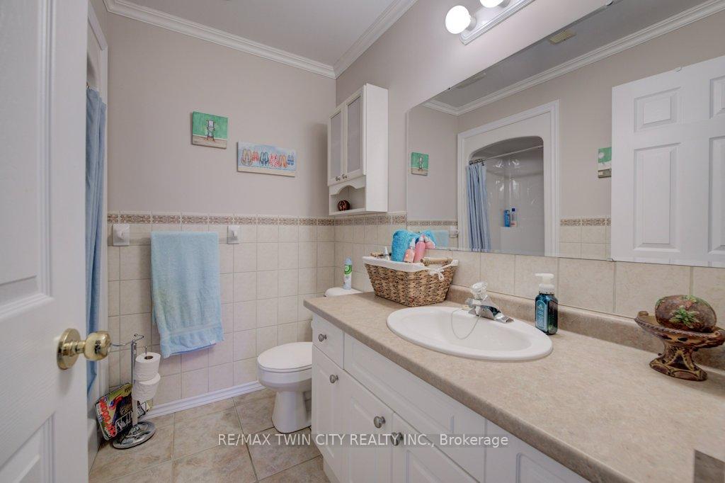 Photo 27 of 12 Bradbury Crescent, Brant, Paris — HOMEH
