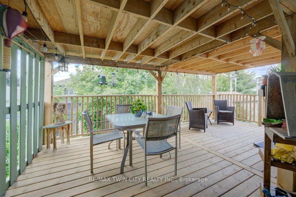 Photo 34 of 12 Bradbury Crescent, Brant, Paris — HOMEH