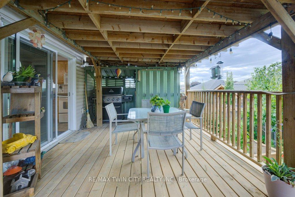 Photo 31 of 12 Bradbury Crescent, Brant, Paris — HOMEH