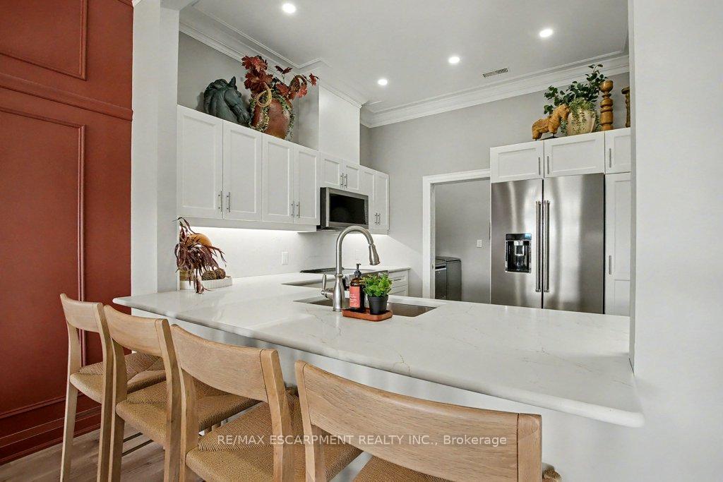 Photo 16 of 33 Sister Kern Terrace, Hamilton, Kennedy — HOMEH