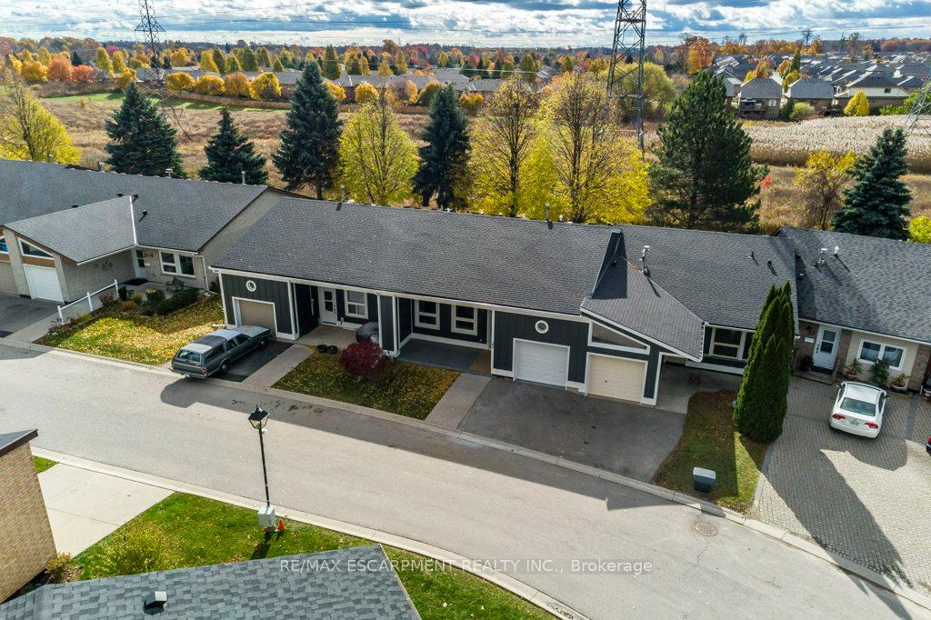Photo 41 of 33 Sister Kern Terrace, Hamilton, Kennedy — HOMEH