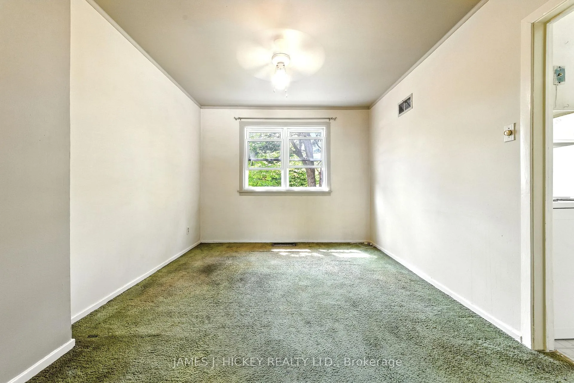 Photo 8 of 123 Algonquin Street, Deep River — HOMEH
