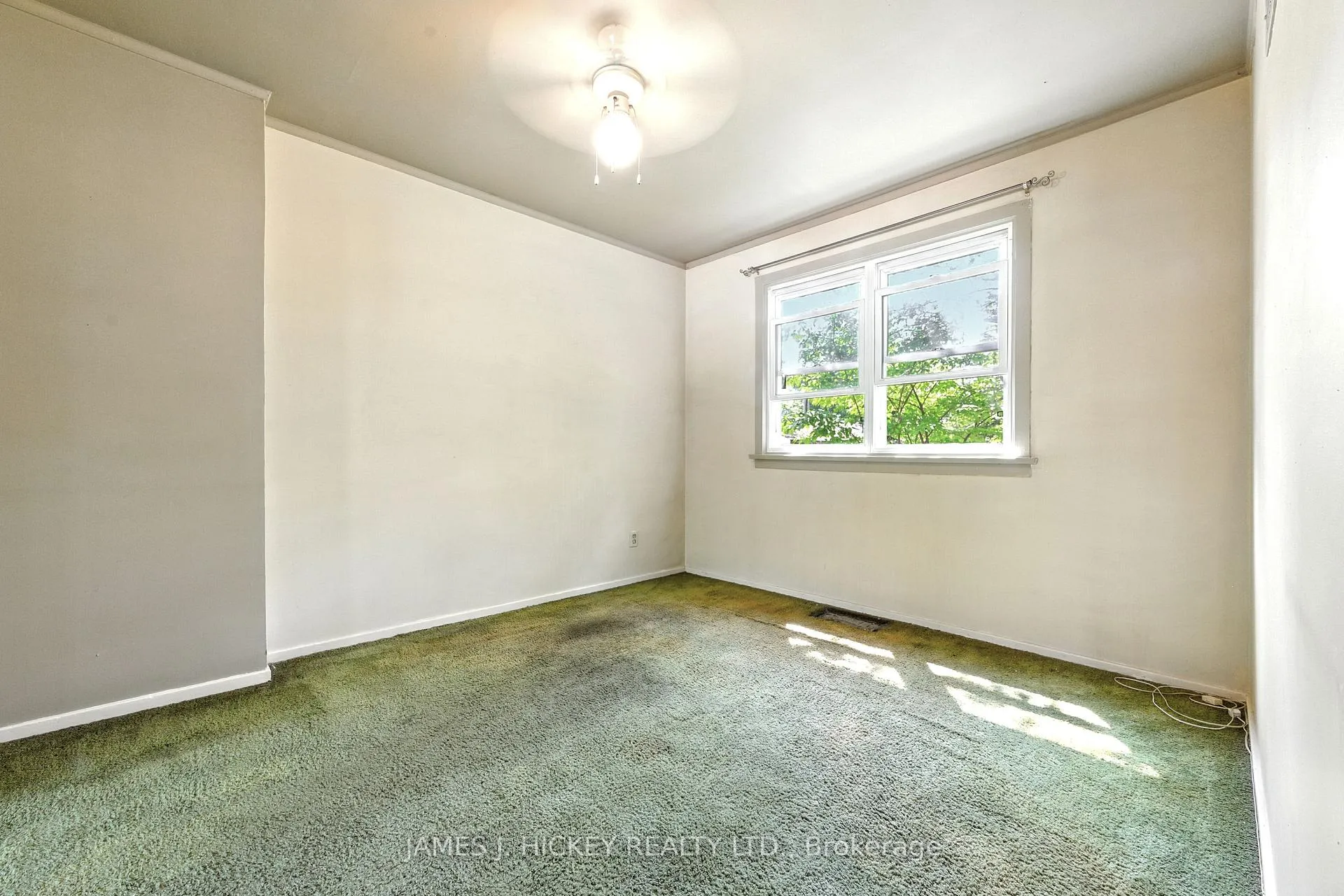 Photo 9 of 123 Algonquin Street, Deep River — HOMEH