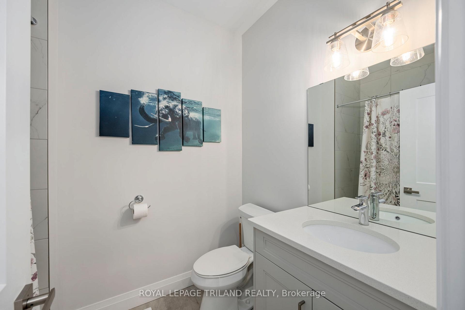 Photo 6 of Unit 12, 63 Compass Trail, Central Elgin, Rural Central Elgin — HOMEH