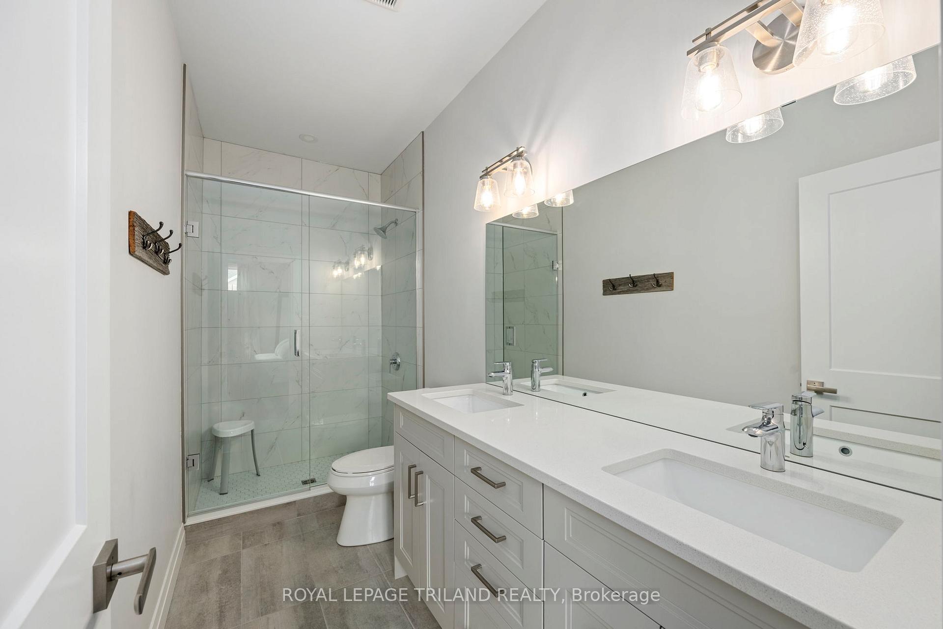 Photo 15 of Unit 12, 63 Compass Trail, Central Elgin, Rural Central Elgin — HOMEH