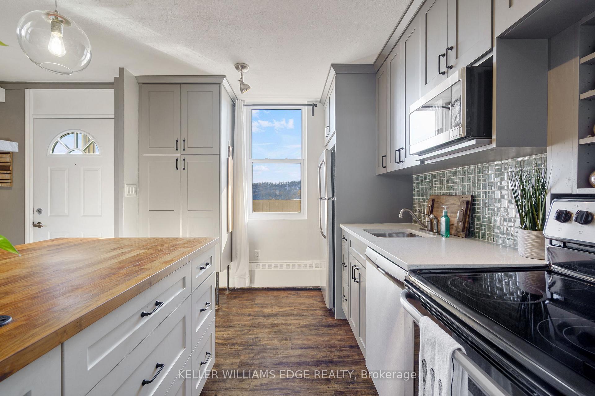 Photo 6 of Unit 731, 350 Quigley Road, Hamilton, Vincent — HOMEH