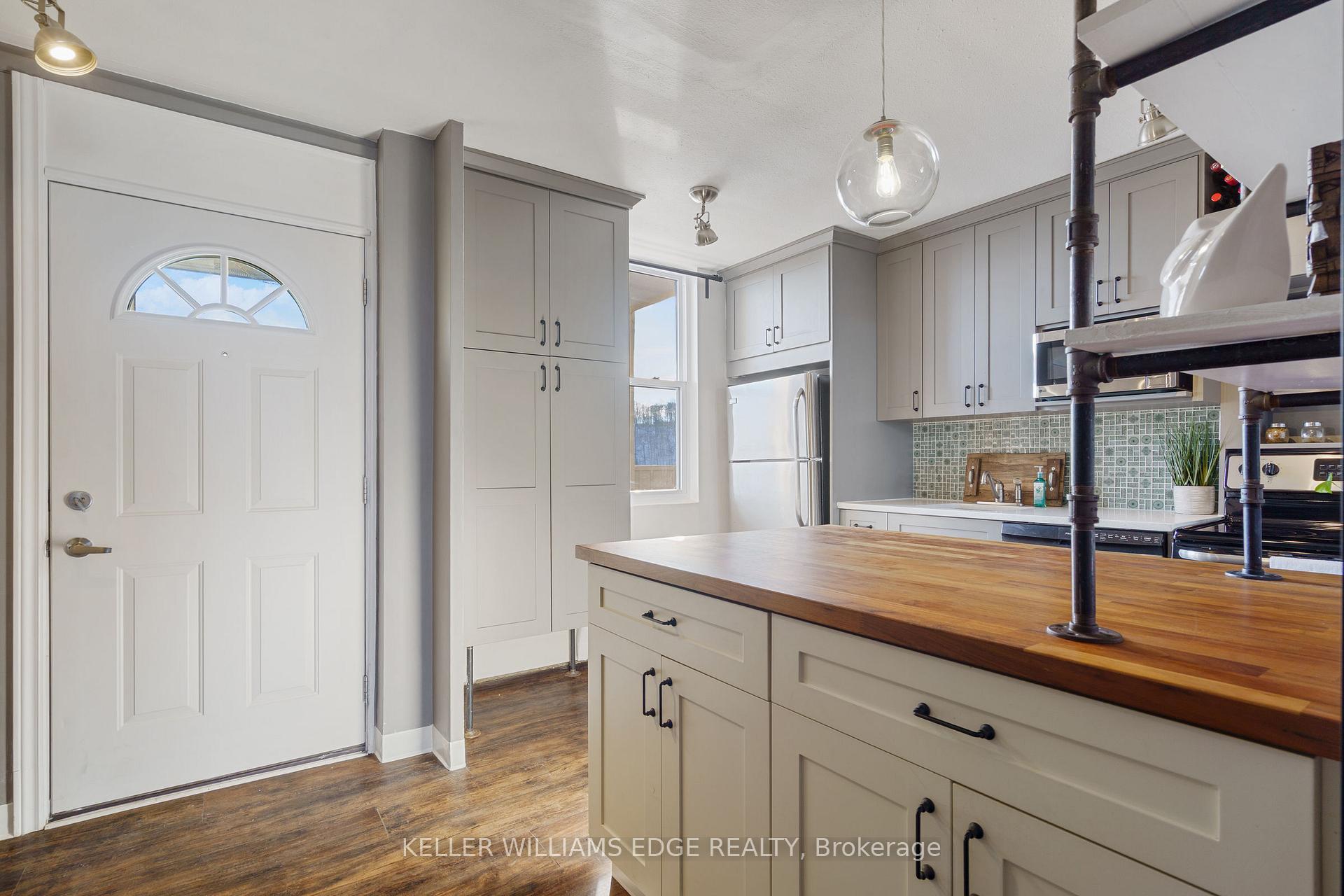 Photo 7 of Unit 731, 350 Quigley Road, Hamilton, Vincent — HOMEH