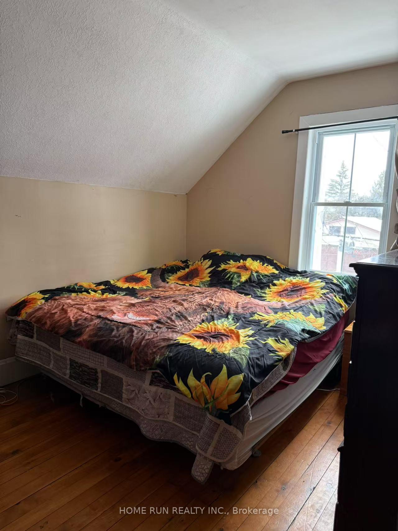 Photo 7 of 12 Herriott Street, Carleton Place — HOMEH