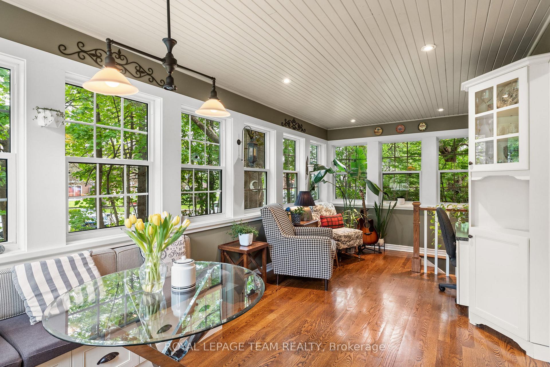Photo 14 of 22 Juniper Court, Ottawa, Borden Farm/Stewart Farm/Carleton Heights/Parkwood Hills — HOMEH