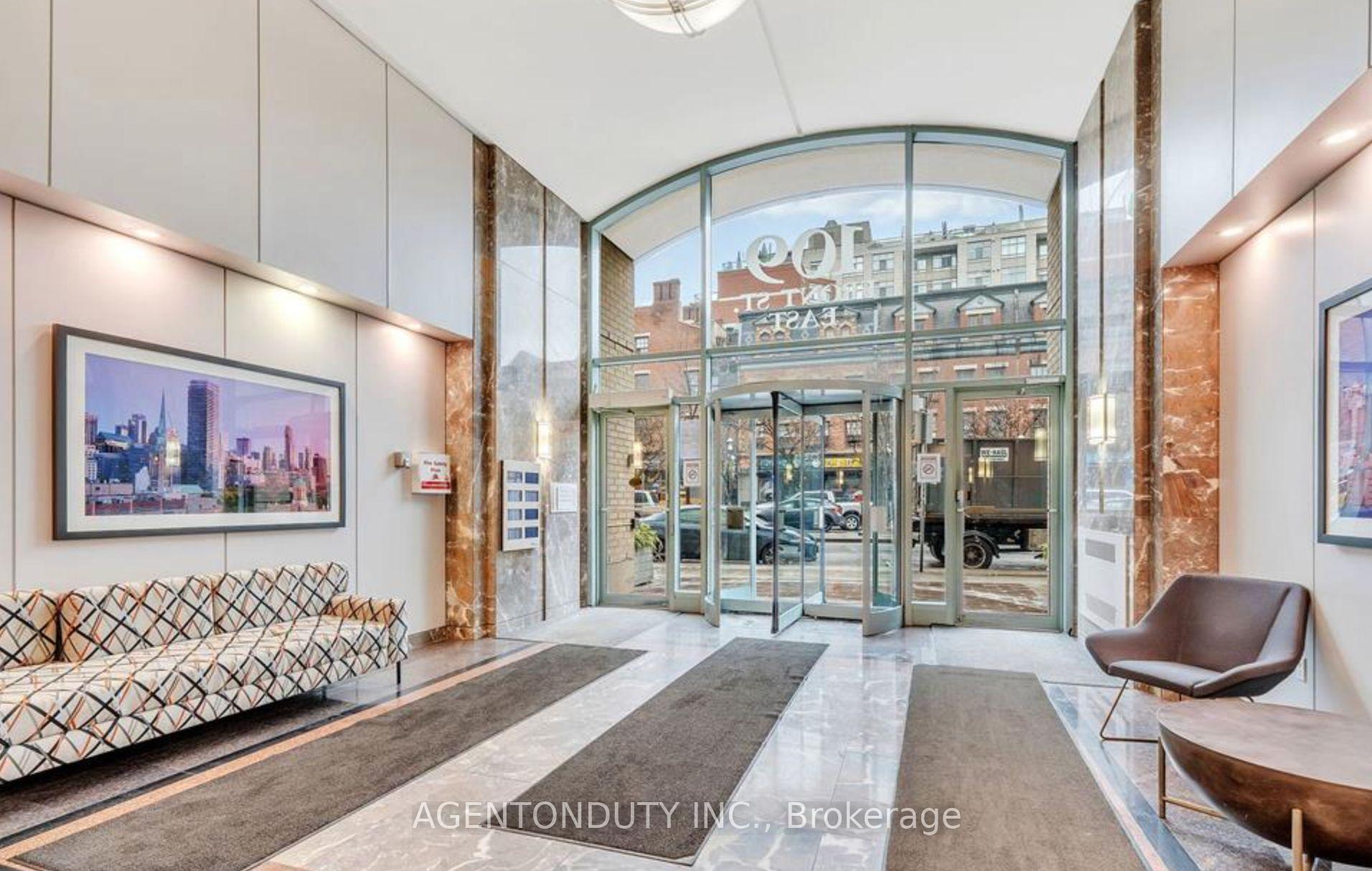 Photo 4 of Unit 1135, 109 Front Street E, Toronto, Waterfront Communities — HOMEH