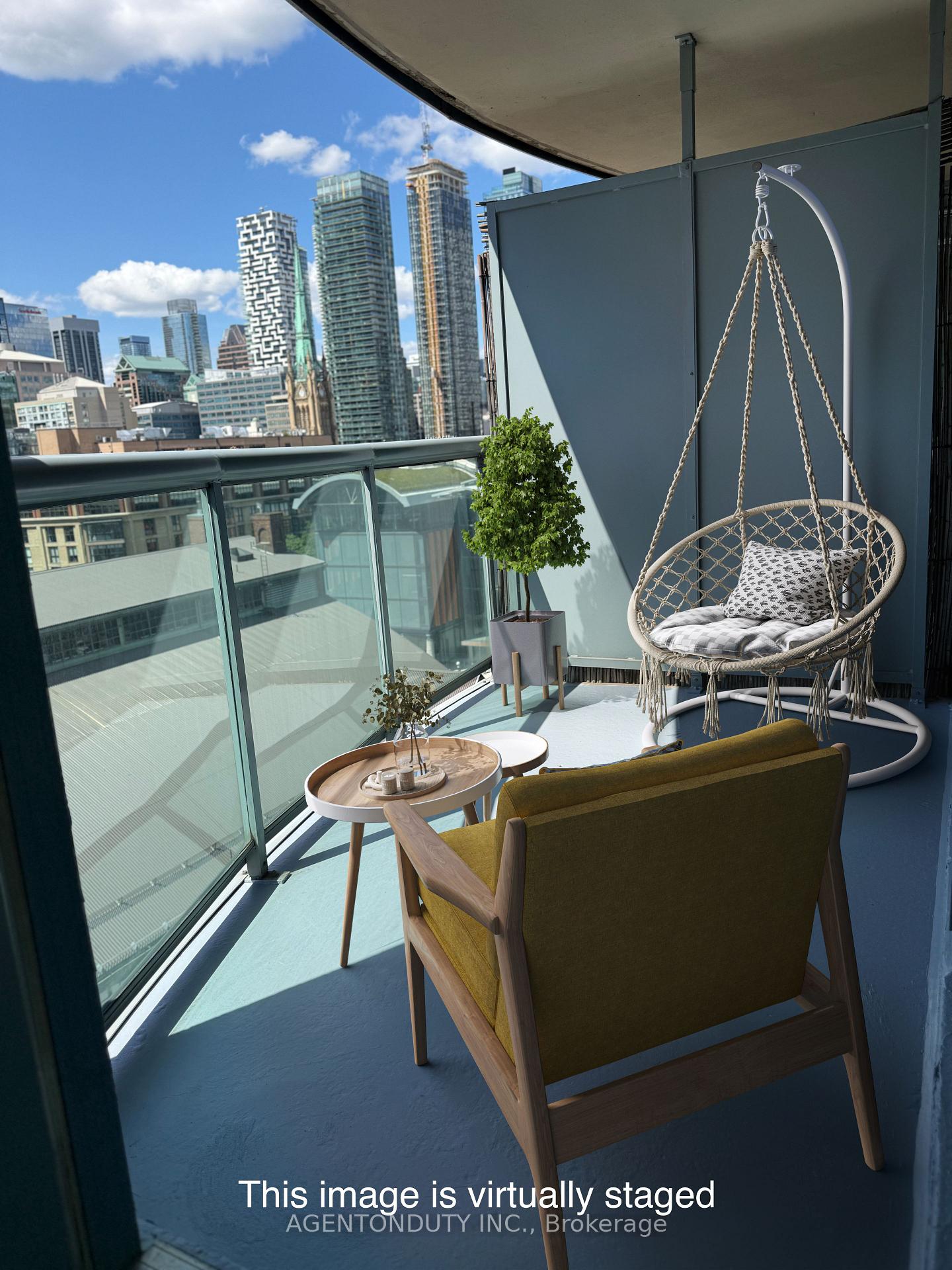 Photo 8 of Unit 1135, 109 Front Street E, Toronto, Waterfront Communities — HOMEH