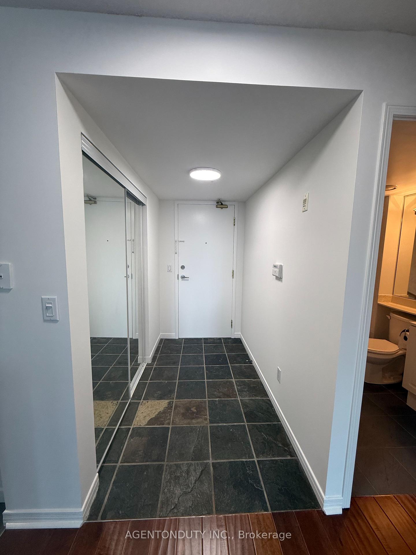 Photo 17 of Unit 1135, 109 Front Street E, Toronto, Waterfront Communities — HOMEH