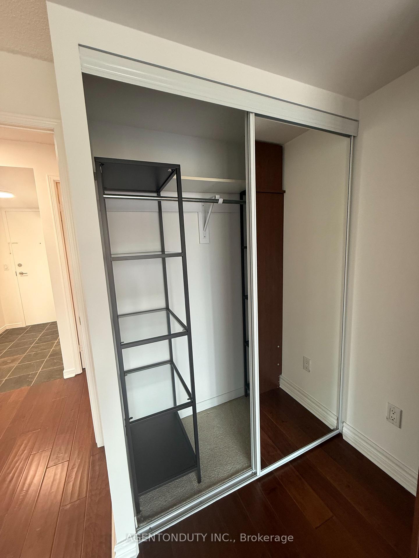 Photo 24 of Unit 1135, 109 Front Street E, Toronto, Waterfront Communities — HOMEH