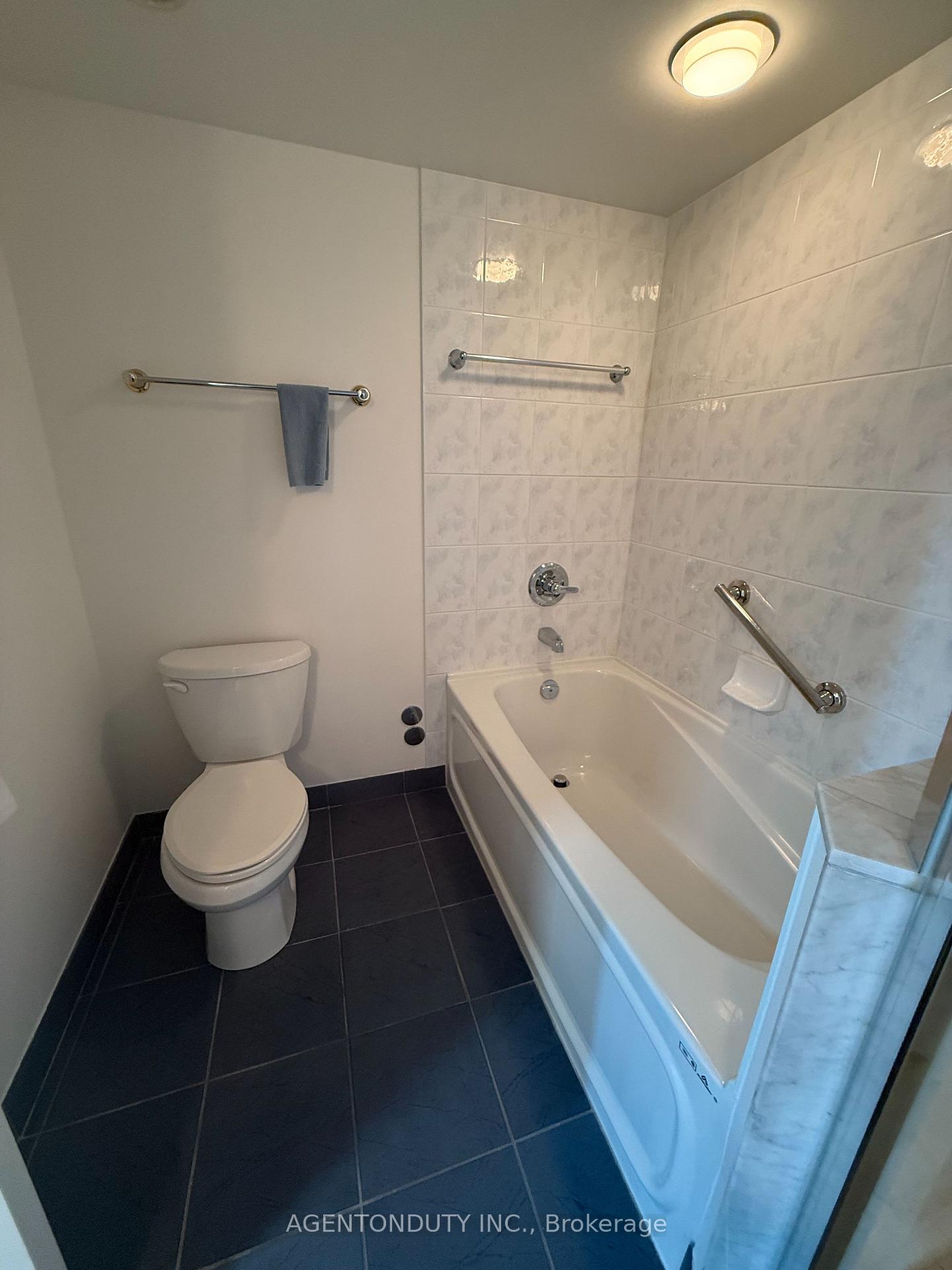 Photo 30 of Unit 1135, 109 Front Street E, Toronto, Waterfront Communities — HOMEH