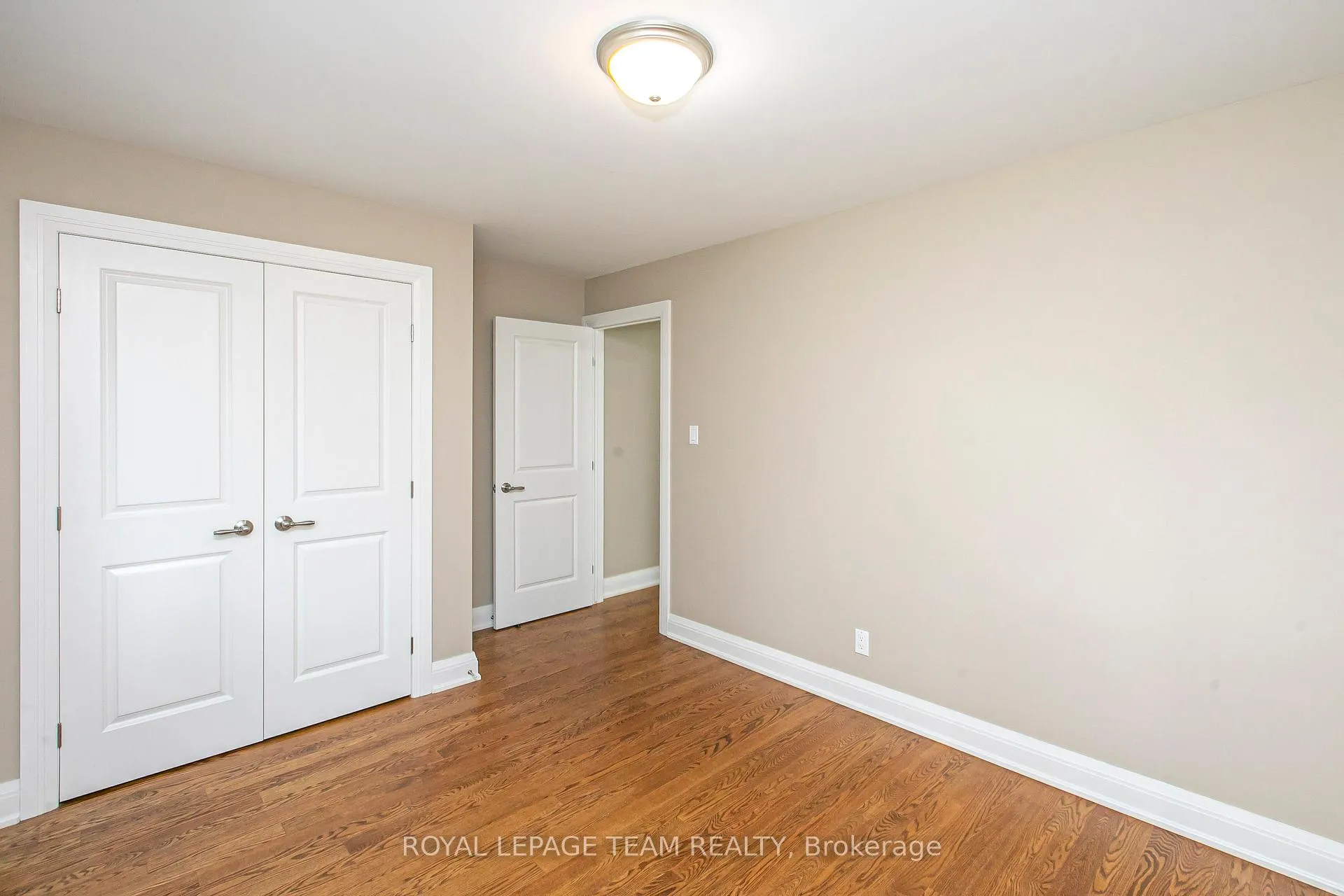 Photo 22 of 691 Edison Avenue, Ottawa, Laurentianview — HOMEH