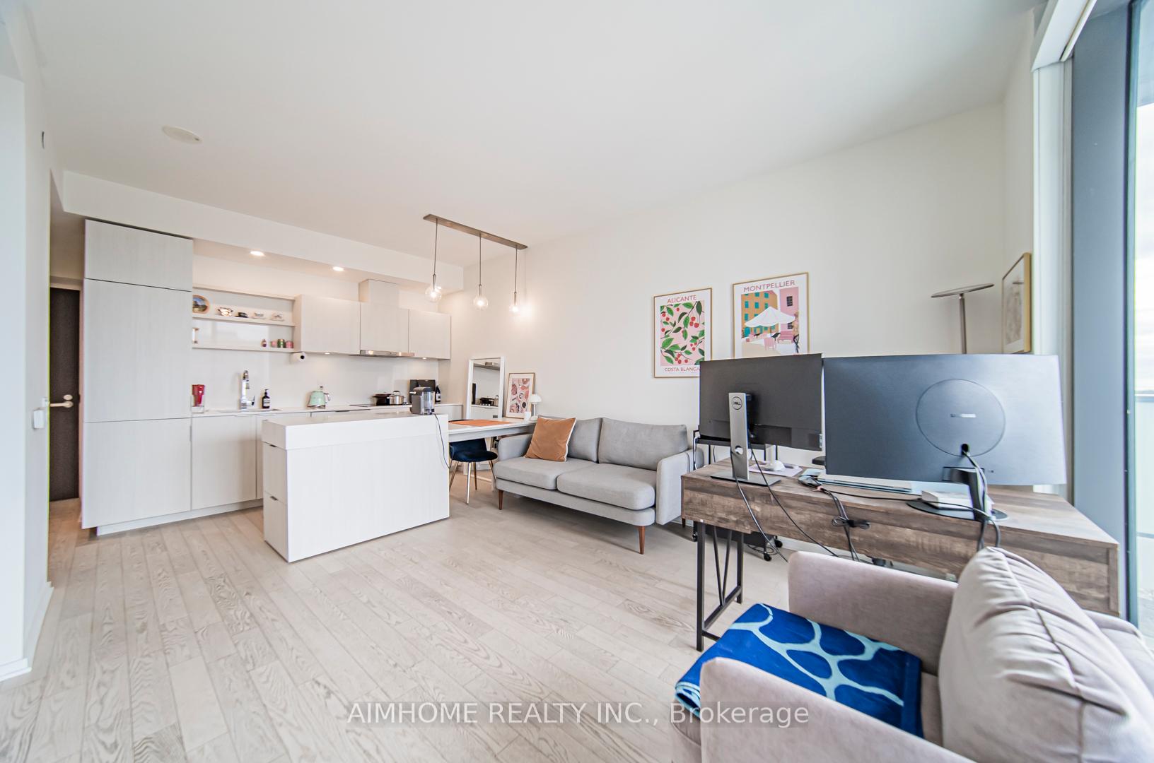 Photo 8 of Unit 1210, 16 Bonnycastle Street, Toronto, Waterfront Communities — HOMEH