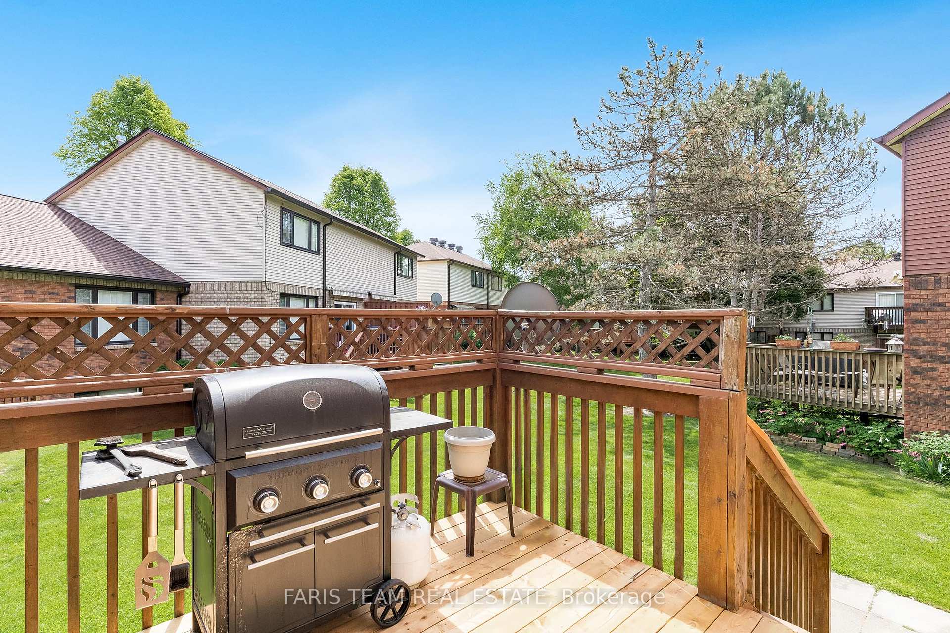 Photo 23 of 97 Riverview Road, New Tecumseth, Alliston — HOMEH