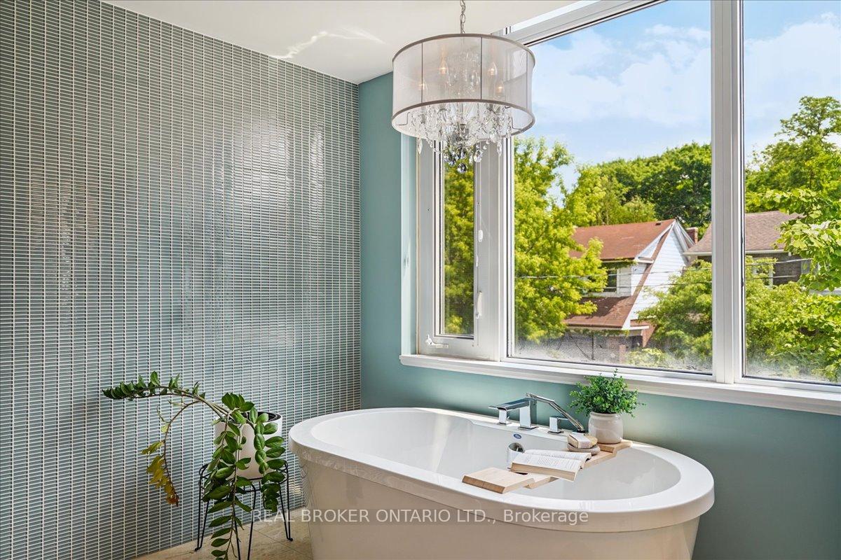 Photo 22 of Unit 105, 191 Duplex Avenue, Toronto, Yonge-Eglinton — HOMEH