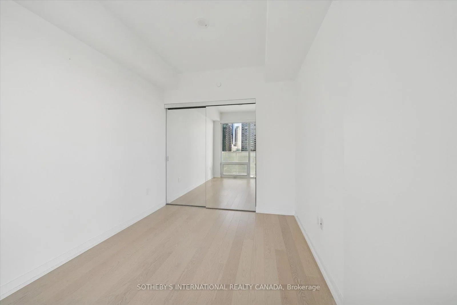 Photo 21 of Unit 618, 15 Queens Quay E, Toronto, Waterfront Communities — HOMEH