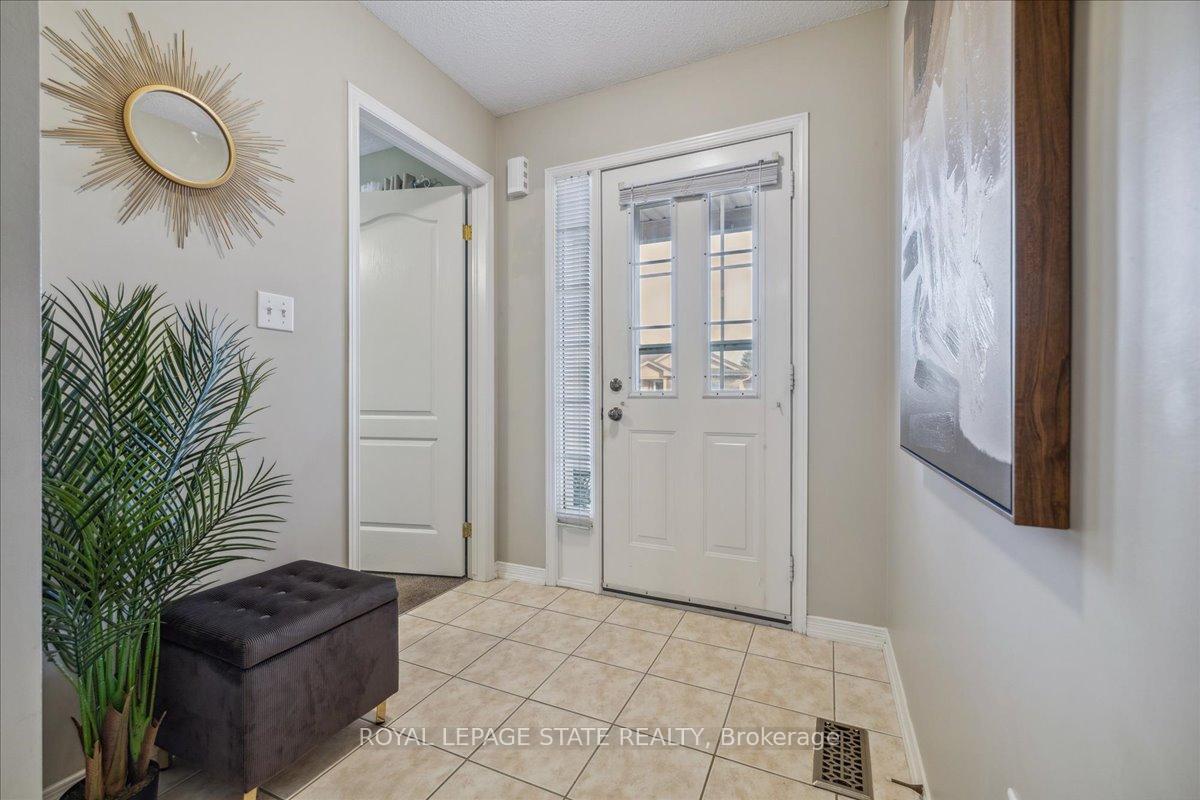 Photo 8 of Unit 45, 24 Kenyon Crescent, Grimsby, Grimsby East — HOMEH