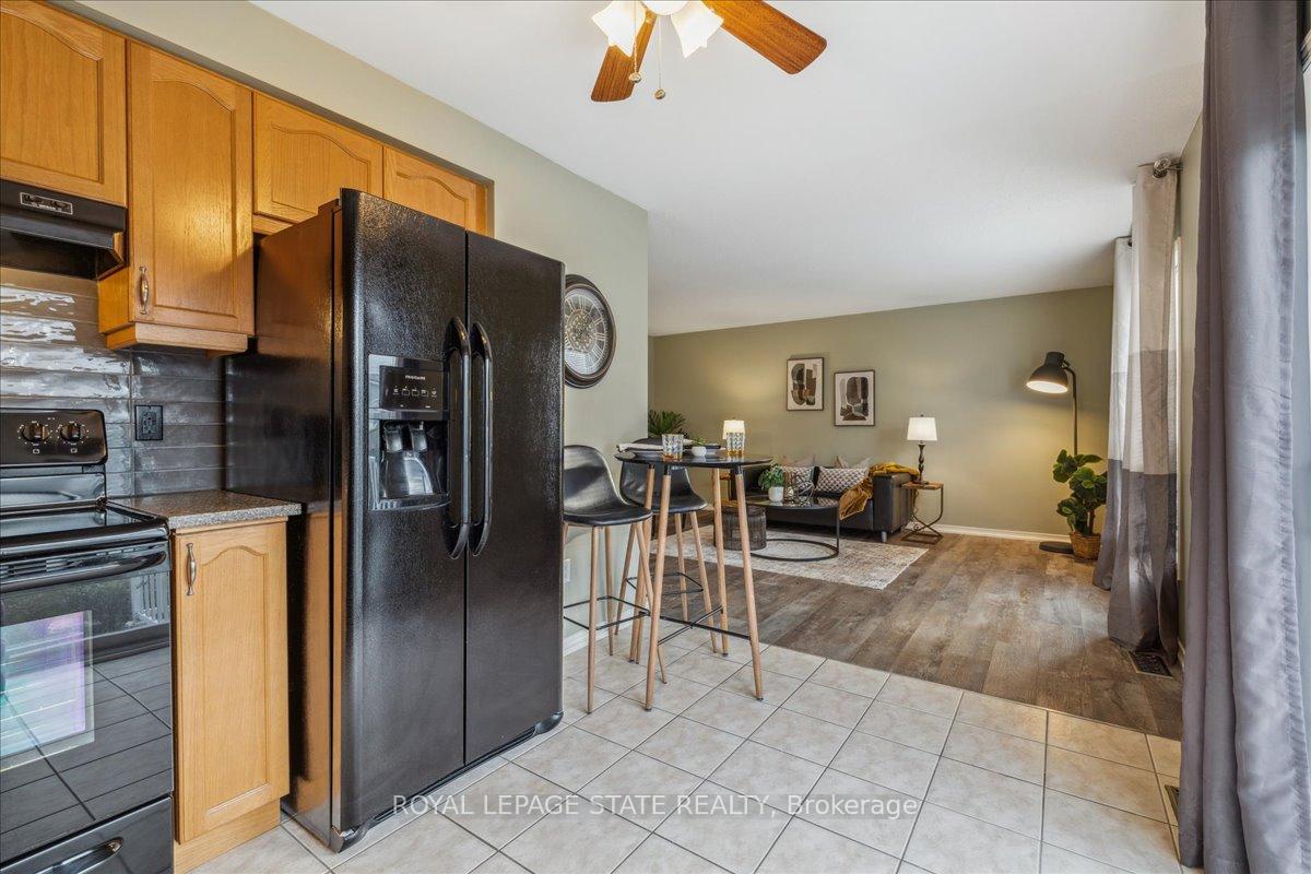 Photo 17 of Unit 45, 24 Kenyon Crescent, Grimsby, Grimsby East — HOMEH