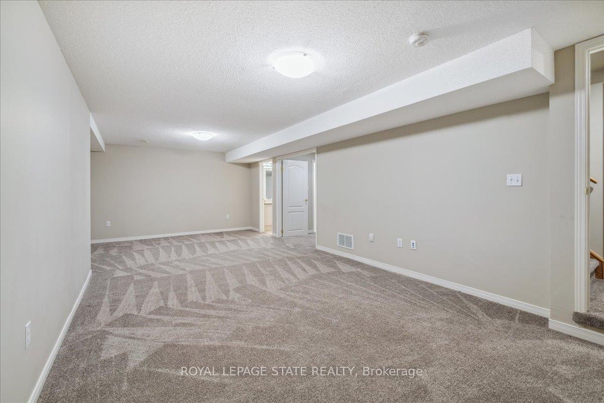 Photo 24 of Unit 45, 24 Kenyon Crescent, Grimsby, Grimsby East — HOMEH