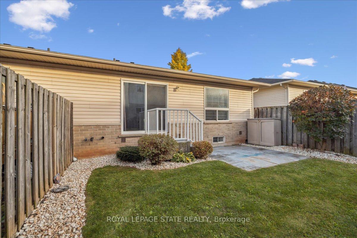 Photo 33 of Unit 45, 24 Kenyon Crescent, Grimsby, Grimsby East — HOMEH