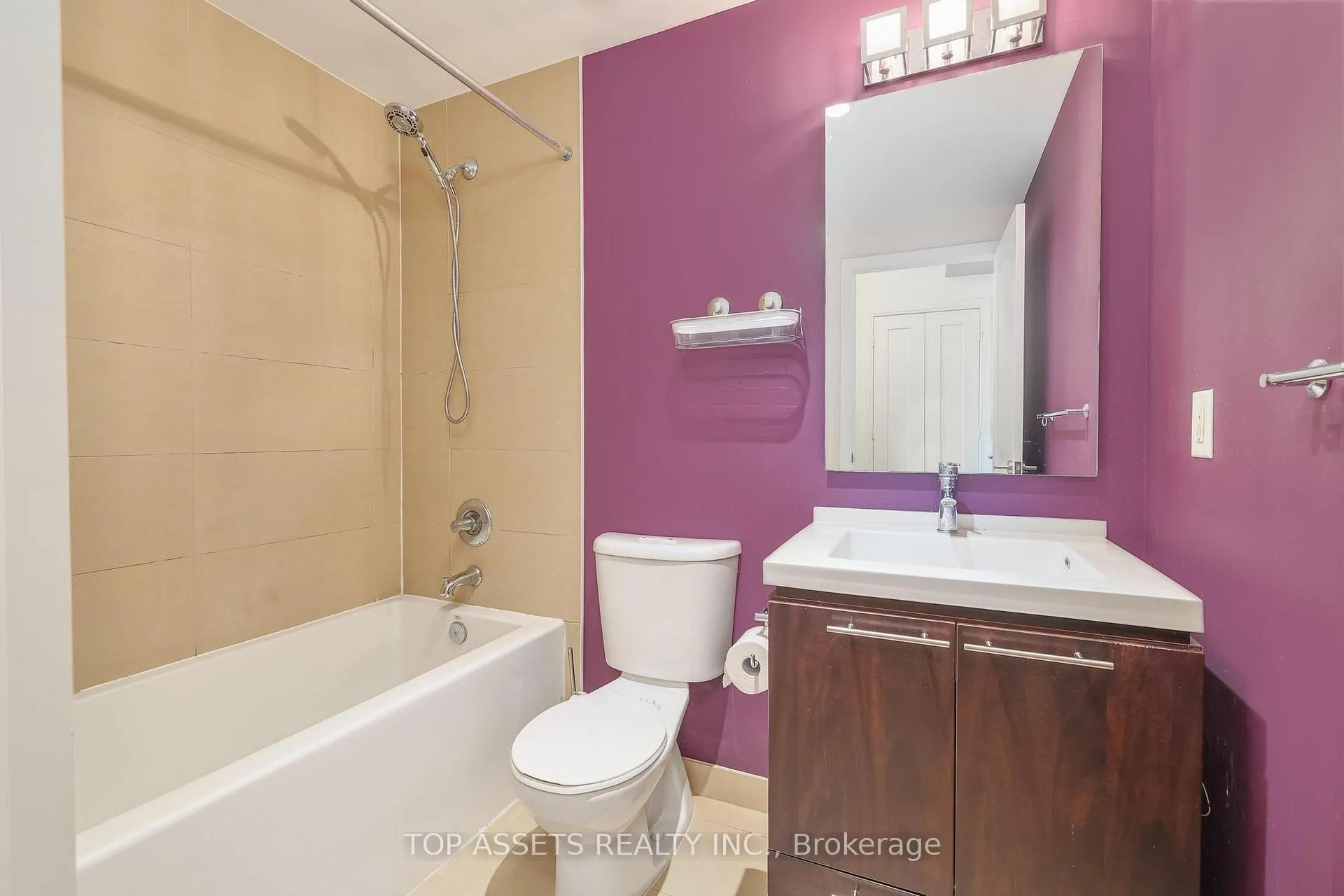 Photo 28 of Unit 708, 25 Broadway Avenue, Toronto, Mount Pleasant West — HOMEH