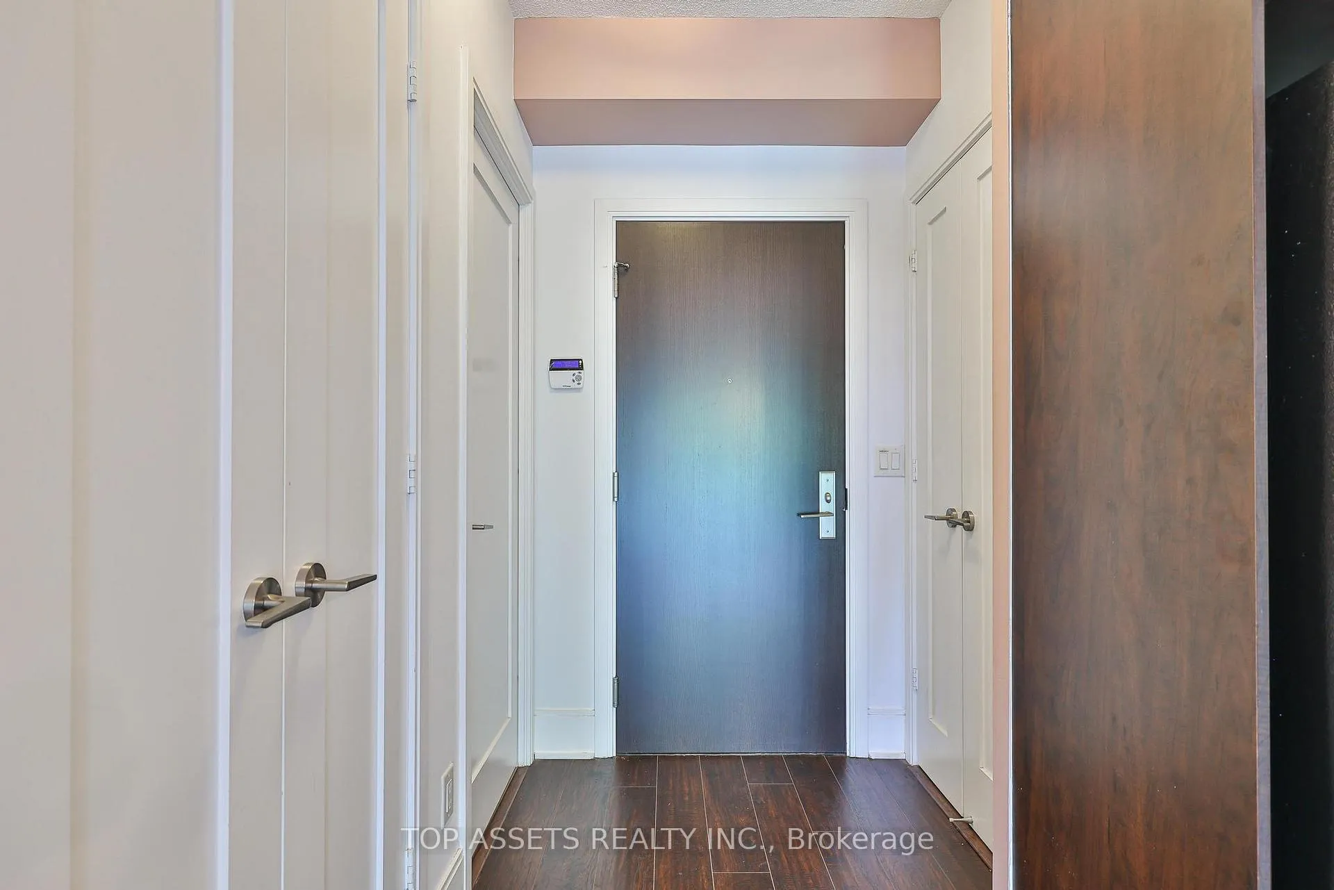 Photo 30 of Unit 708, 25 Broadway Avenue, Toronto, Mount Pleasant West — HOMEH