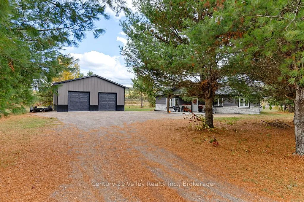 Photo 4 of 64 Eastern Avenue, Greater Madawaska — HOMEH