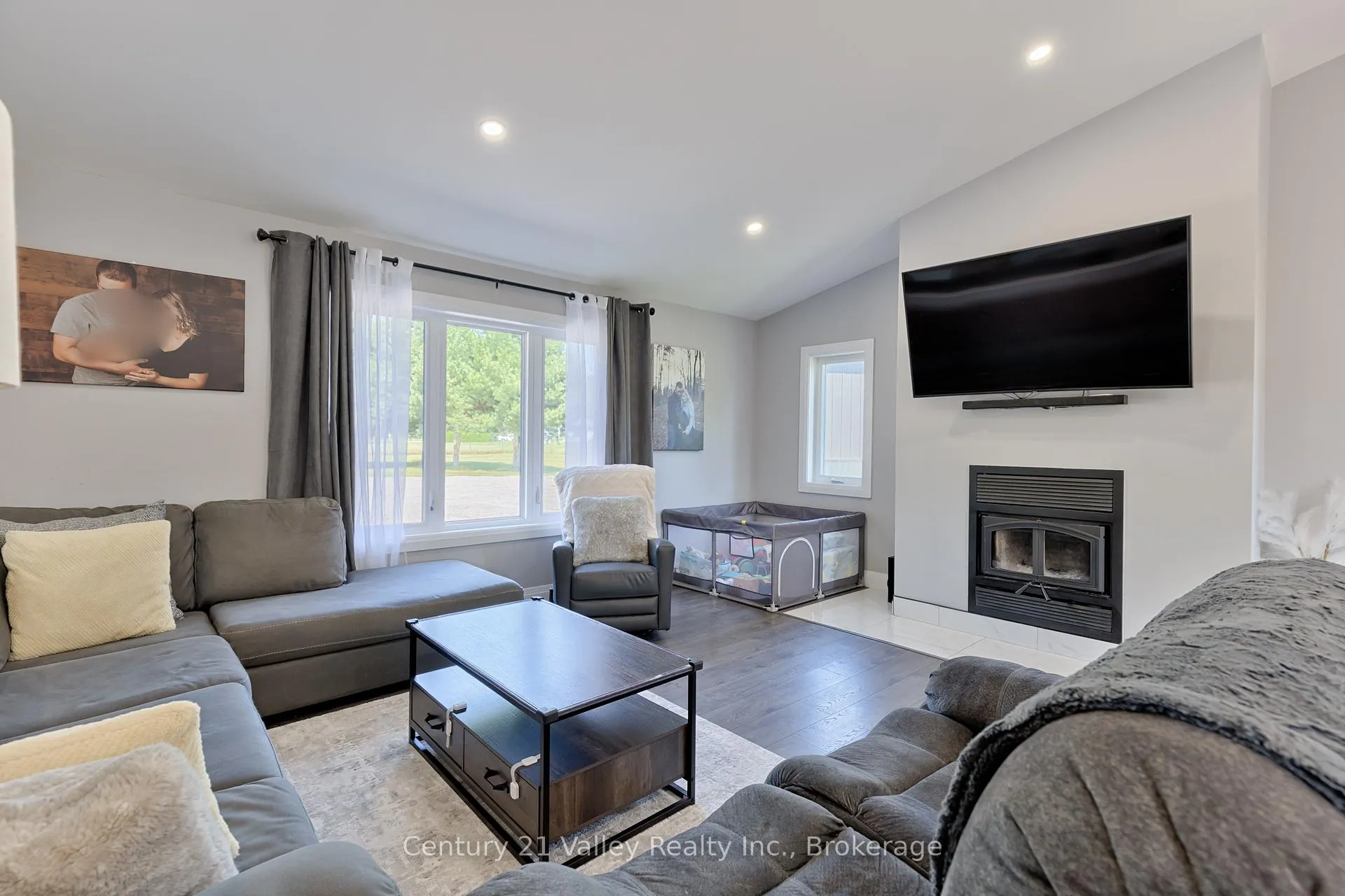 Photo 12 of 64 Eastern Avenue, Greater Madawaska — HOMEH