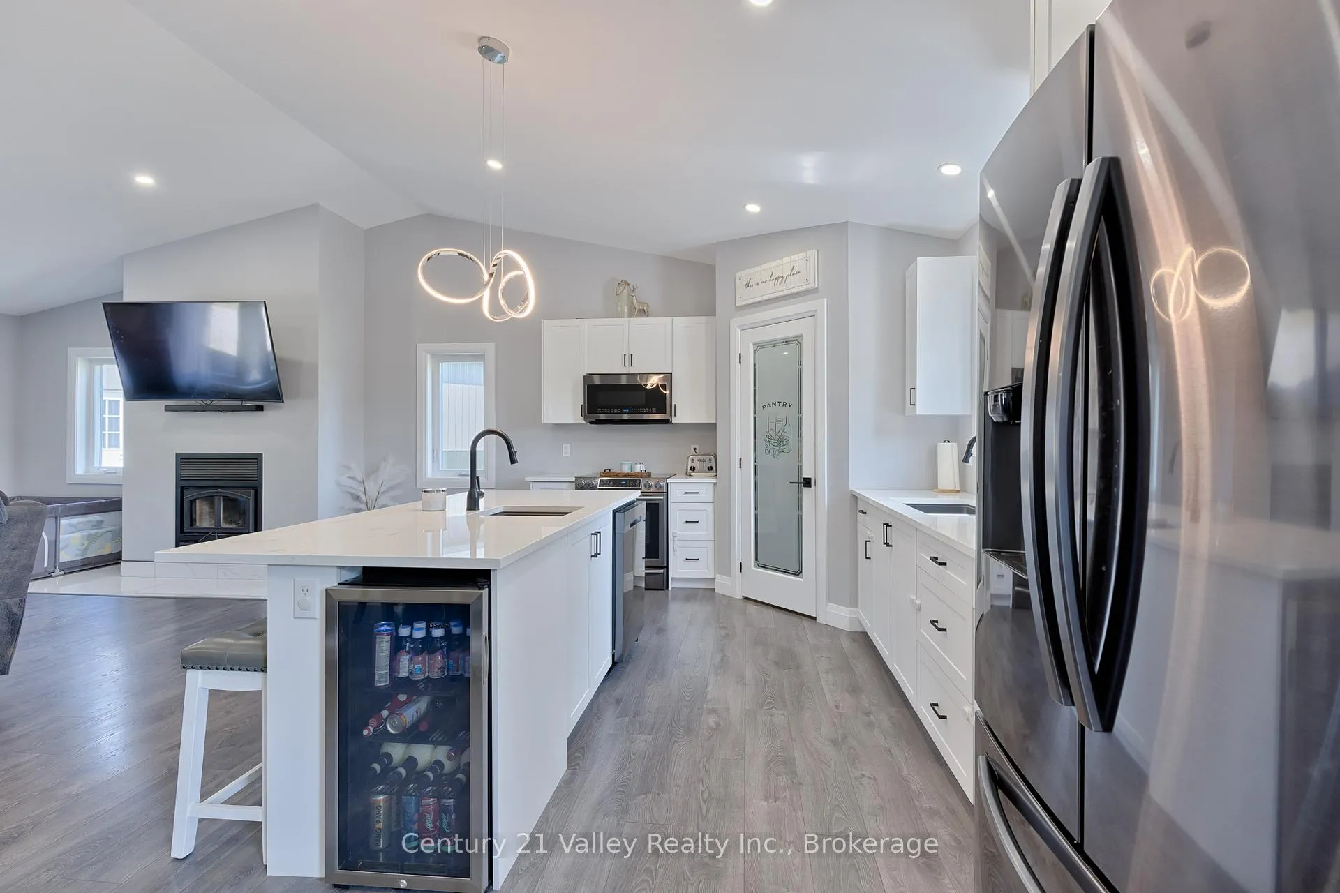 Photo 18 of 64 Eastern Avenue, Greater Madawaska — HOMEH