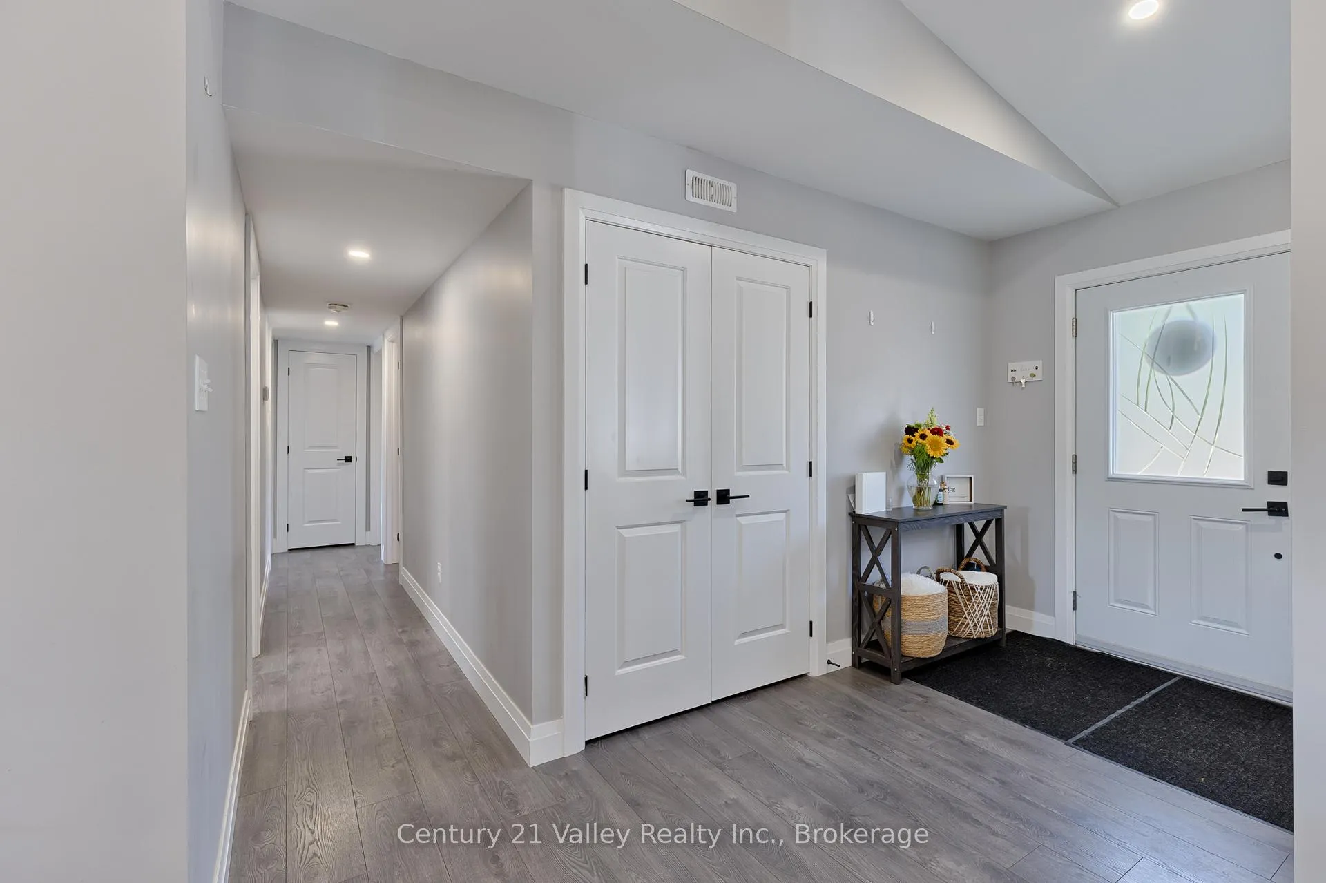 Photo 22 of 64 Eastern Avenue, Greater Madawaska — HOMEH