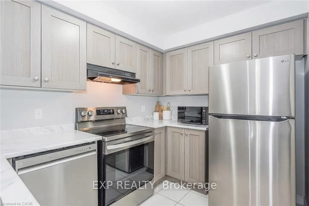 Photo 5 of Unit 26A, 15 Carere Crescent, Guelph, Victoria North — HOMEH