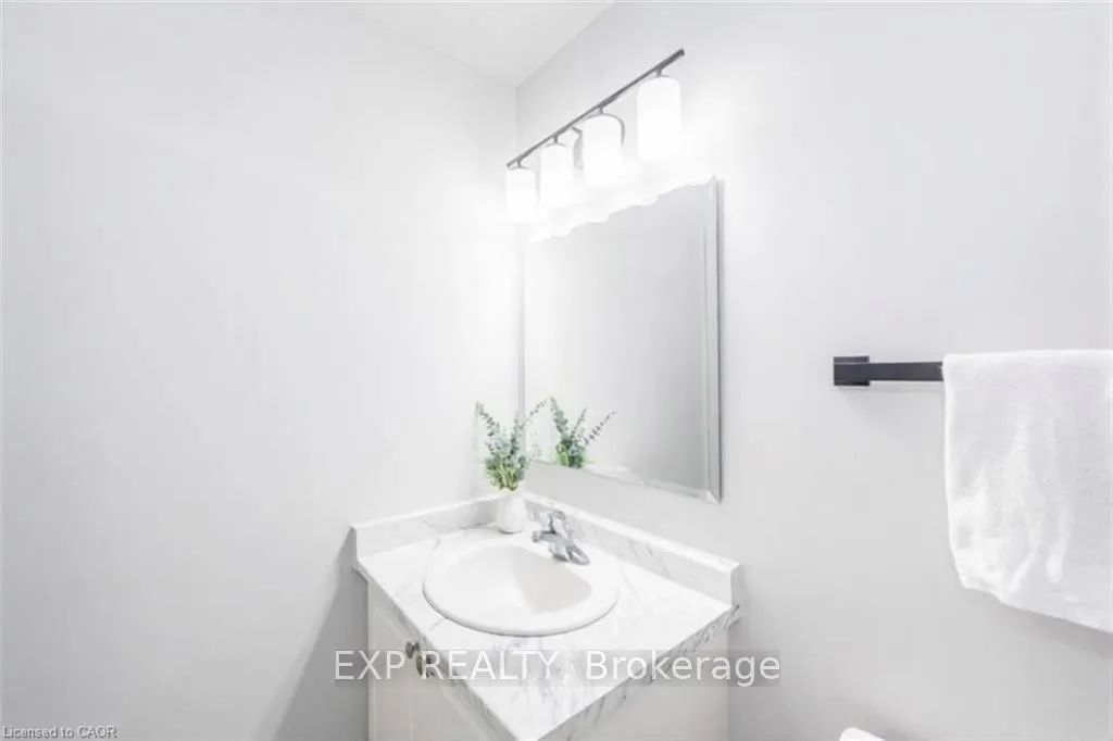 Photo 9 of Unit 26A, 15 Carere Crescent, Guelph, Victoria North — HOMEH