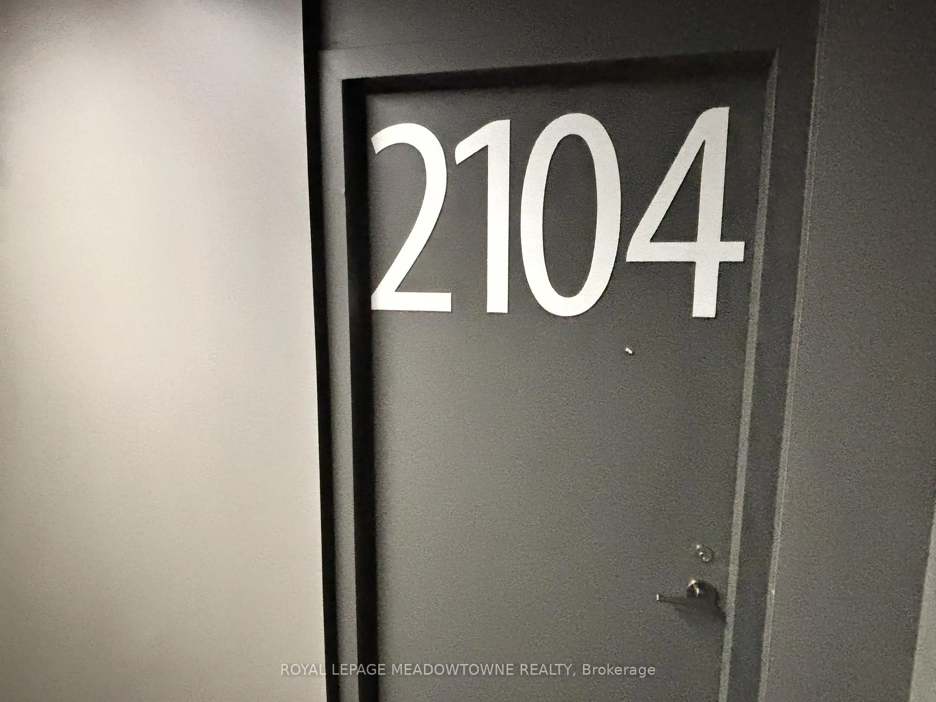 Photo 5 of Unit 2104, 170 Bayview Avenue, Toronto, Moss Park — HOMEH