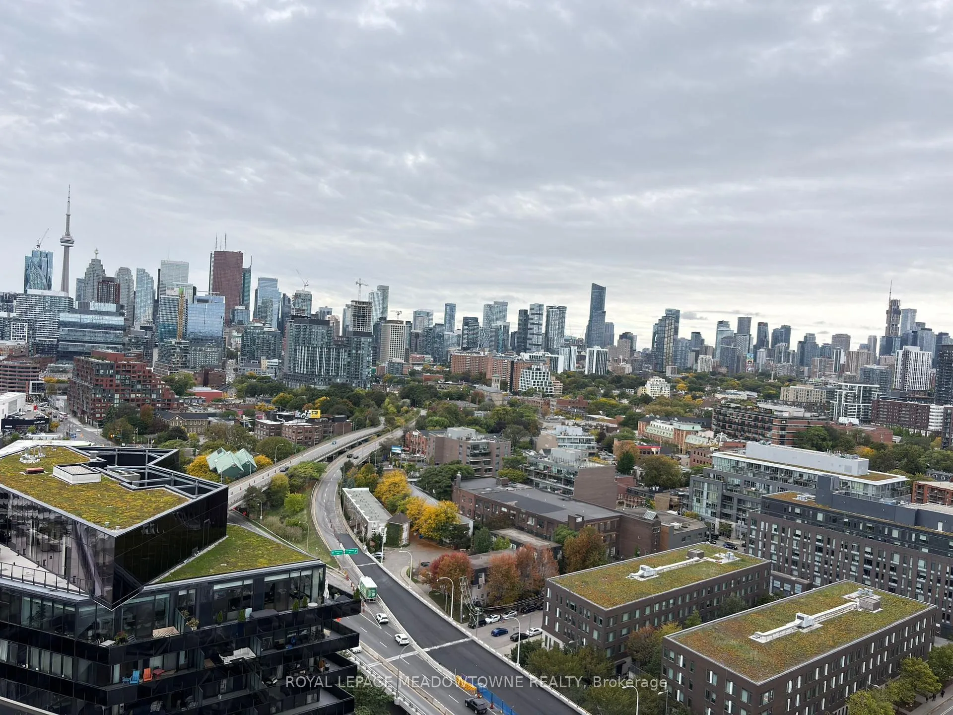 Photo 12 of Unit 2104, 170 Bayview Avenue, Toronto, Moss Park — HOMEH