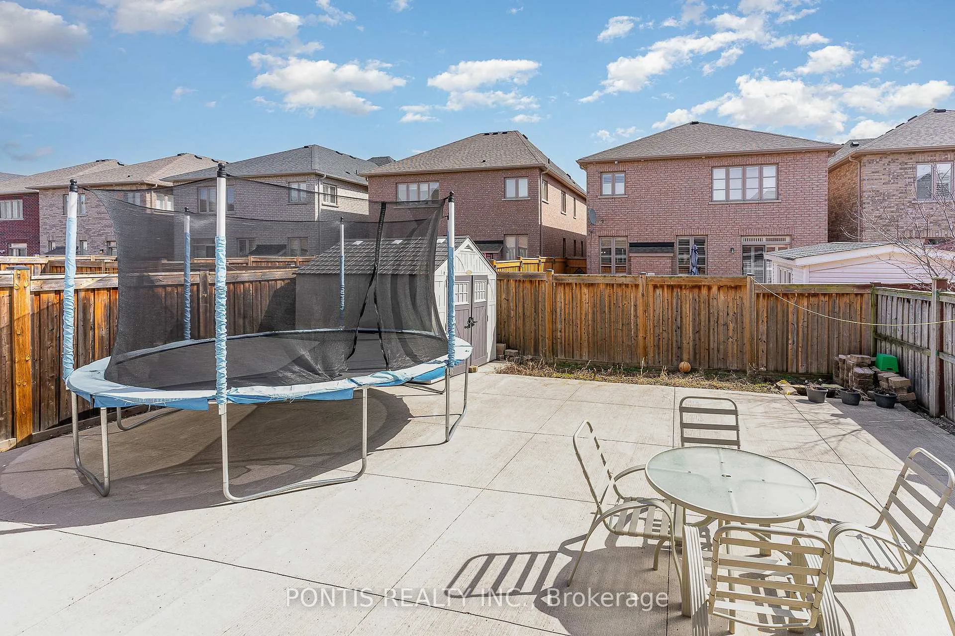 Photo 46 of 72 Vanwood Crescent, Brampton, Vales of Castlemore — HOMEH