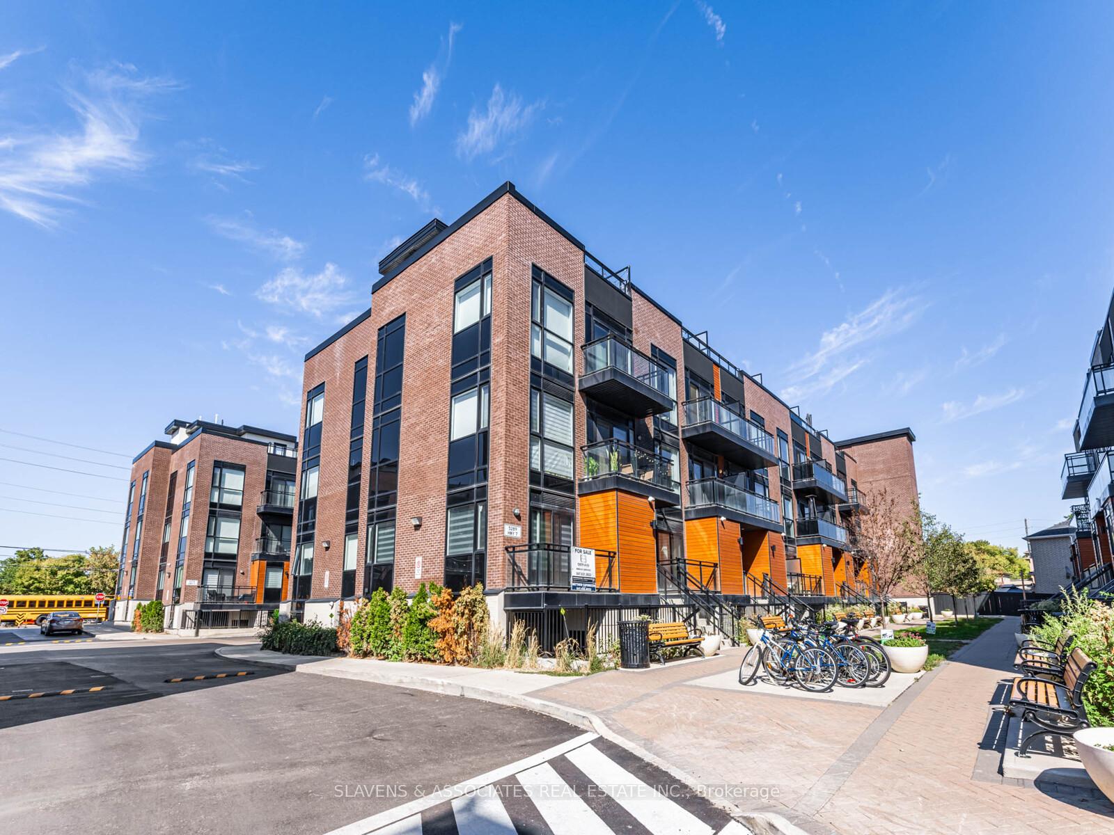 Photo 2 of Unit D1203, 5289 Highway 7, Vaughan, Vaughan Grove — HOMEH