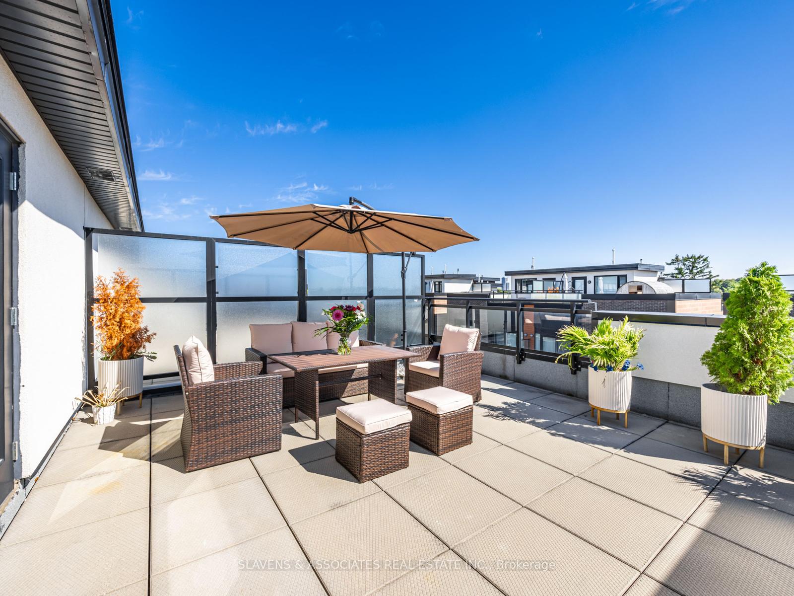 Photo 26 of Unit D1203, 5289 Highway 7, Vaughan, Vaughan Grove — HOMEH