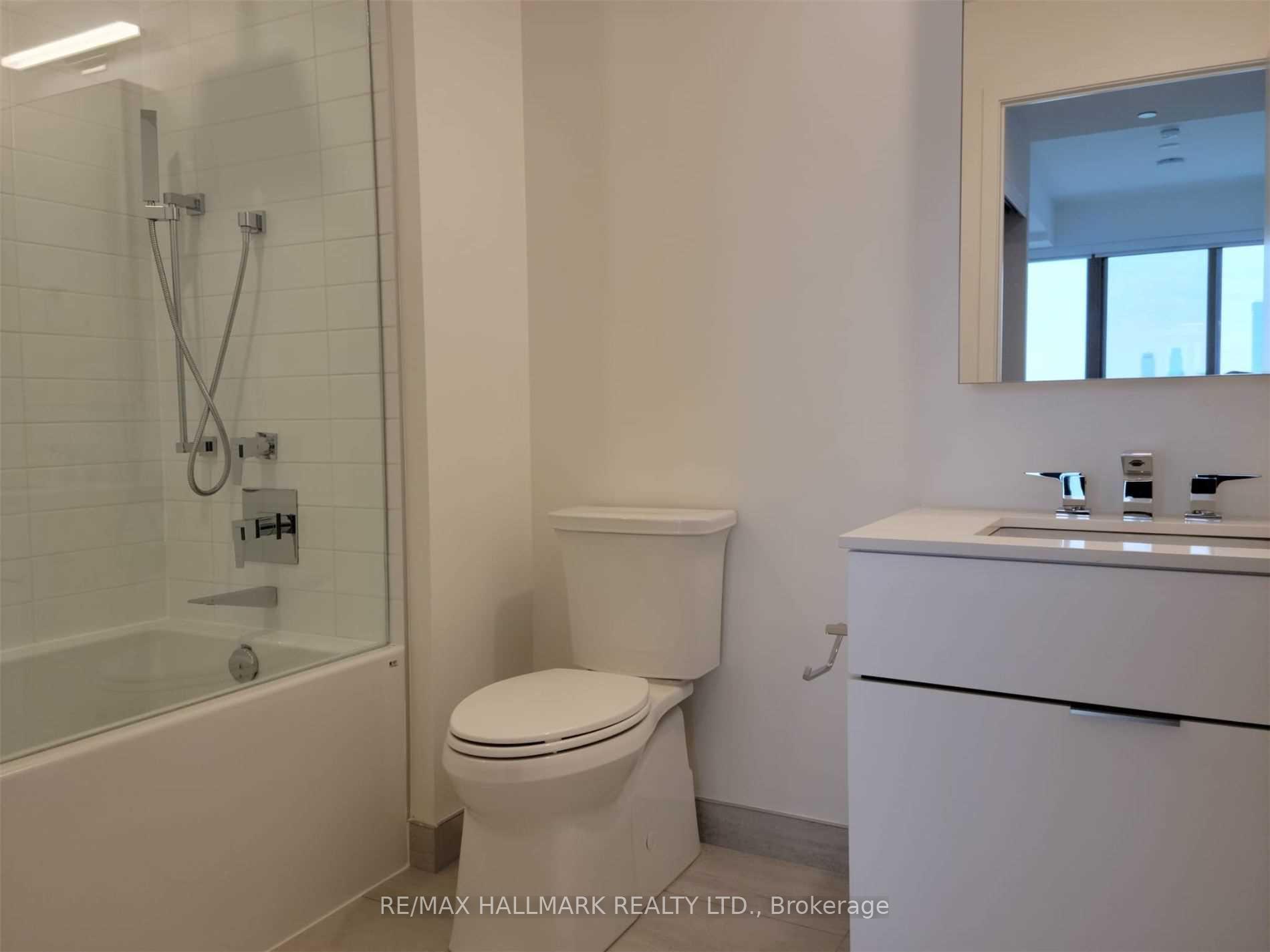 Photo 12 of Unit 3810, 20 Lombard Street, Toronto, Church-Yonge Corridor — HOMEH