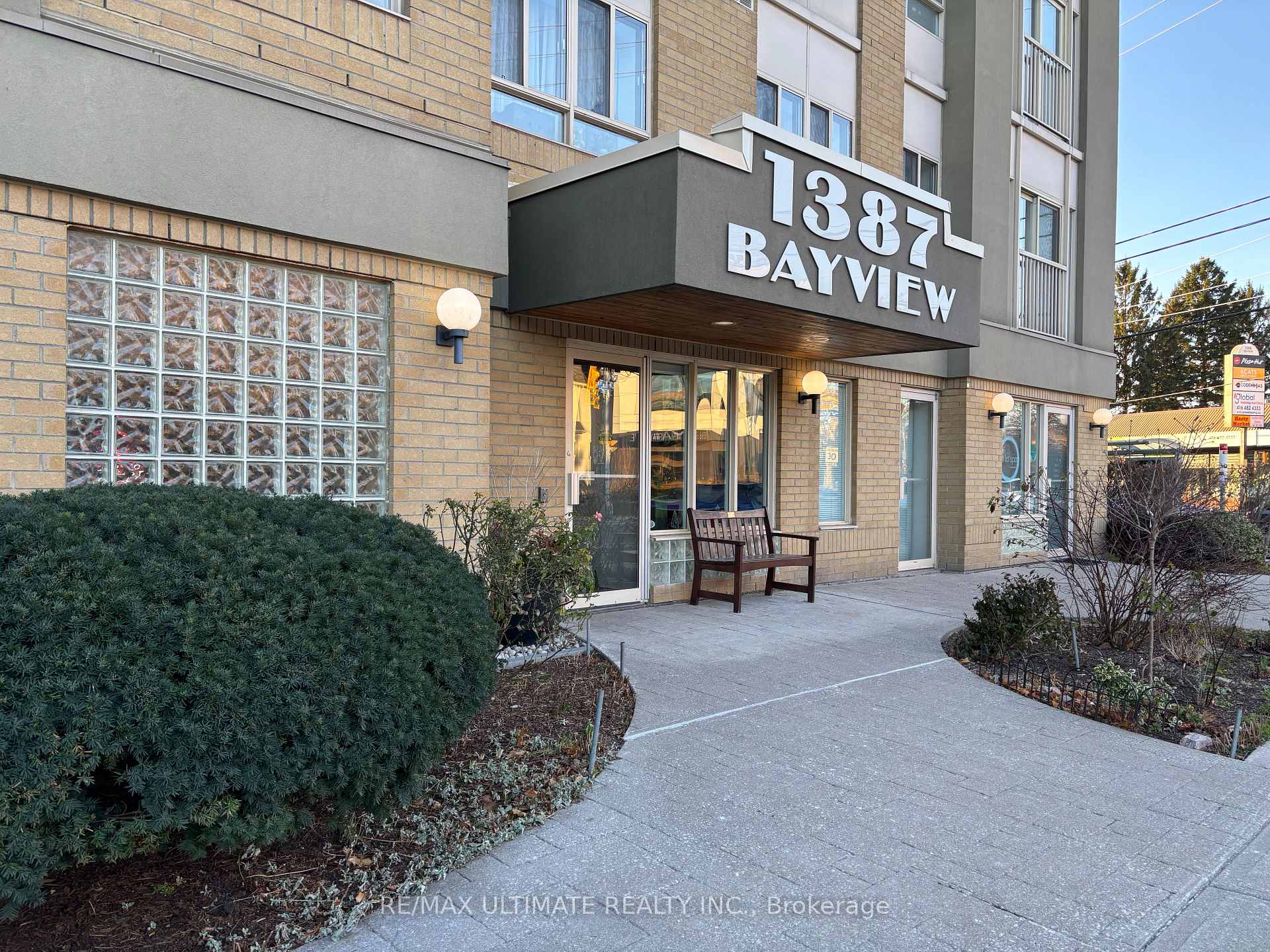 Photo 1 of Unit 402, 1387 Bayview Avenue, Toronto, Leaside — HOMEH
