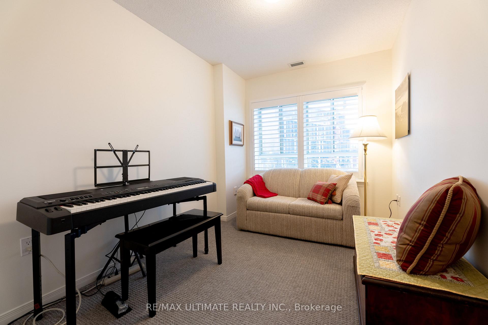 Photo 17 of Unit 402, 1387 Bayview Avenue, Toronto, Leaside — HOMEH