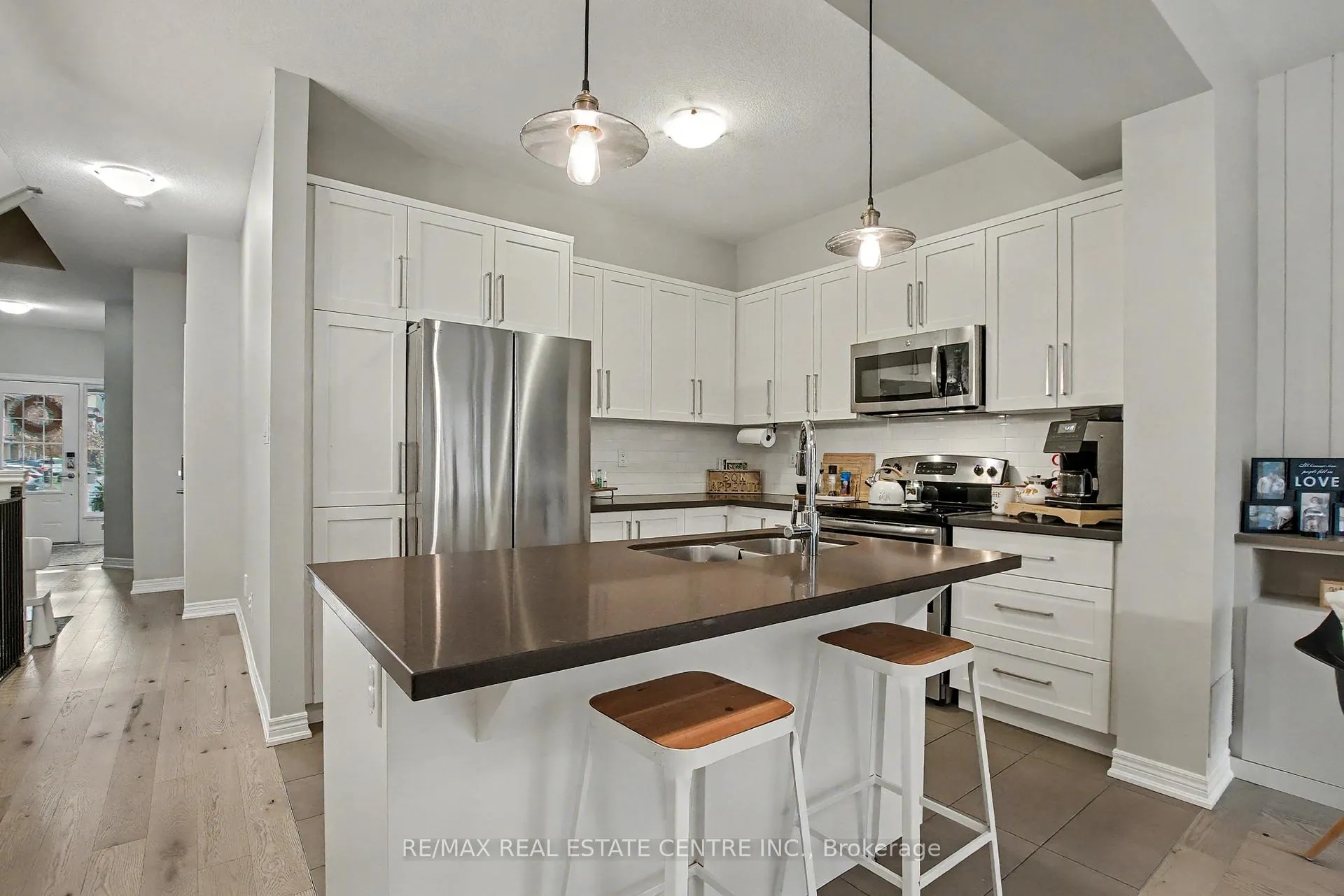 Photo 9 of Unit 4, 215 Dundas Street E, Hamilton, Waterdown — HOMEH