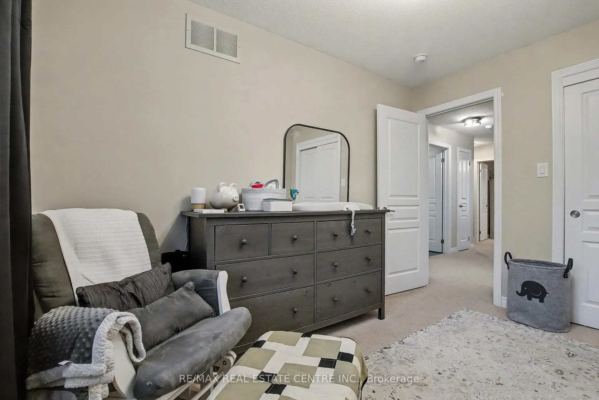 Photo 22 of Unit 4, 215 Dundas Street E, Hamilton, Waterdown — HOMEH