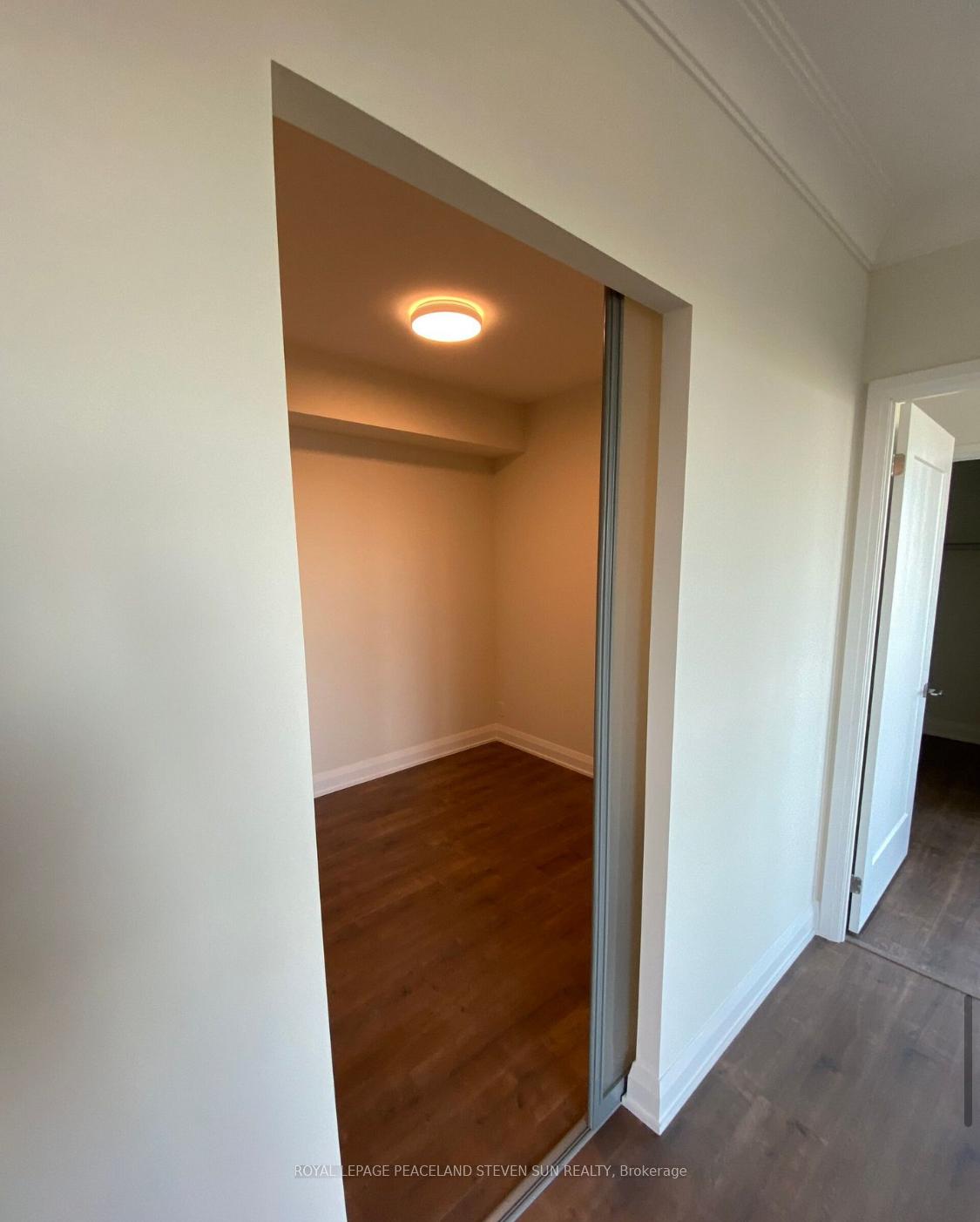 Photo 11 of Unit 2903, 18 Water Walk Drive, Markham, Unionville — HOMEH