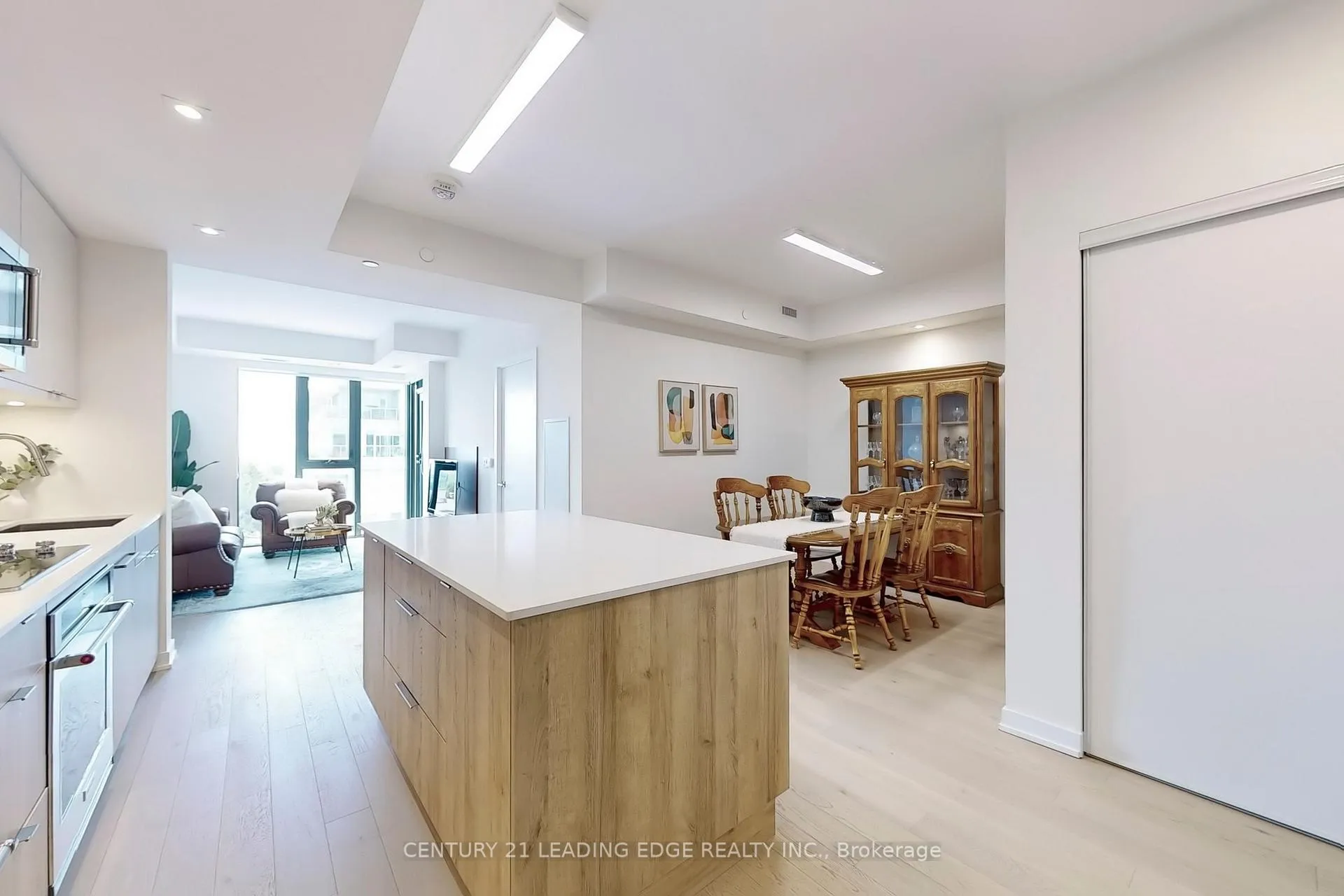 Photo 16 of Unit 804, 840 St Clair Avenue W, Toronto, Oakwood Village — HOMEH