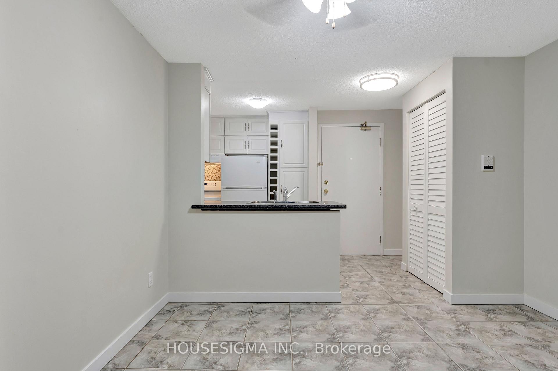 Photo 9 of Unit 206, 30 Bridge Street W, Kitchener — HOMEH