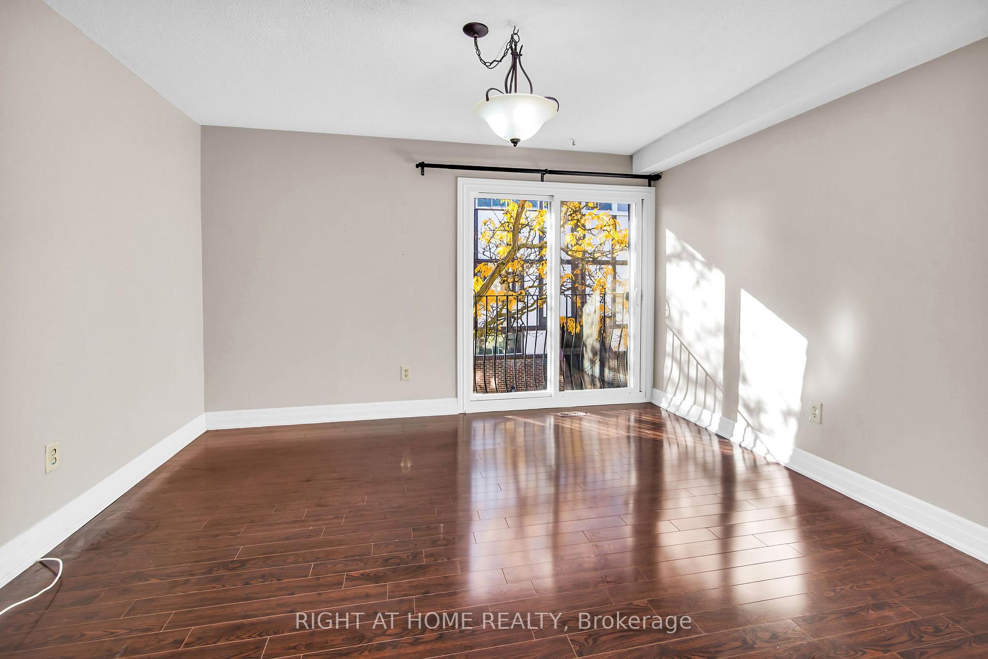 Photo 15 of Unit 13, 2716 St Clair Avenue E, Toronto, O'Connor-Parkview — HOMEH